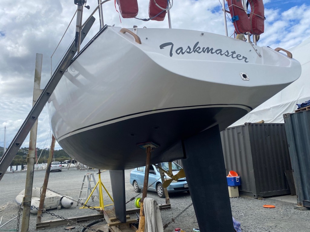 Whiting 29 yacht Taskmaster