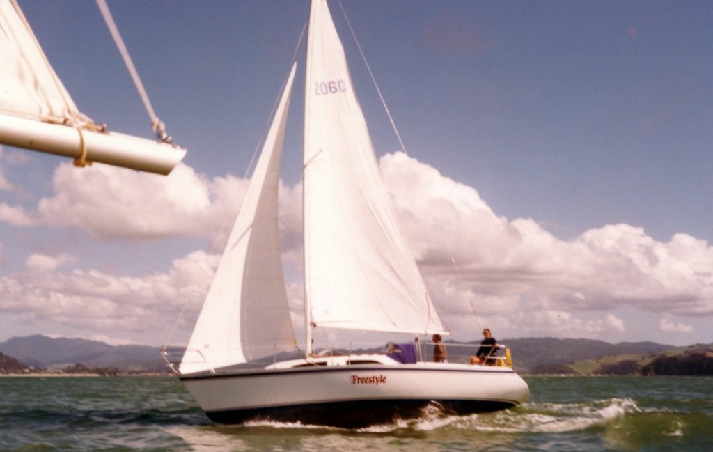 Whiting 29 yacht Freestyle