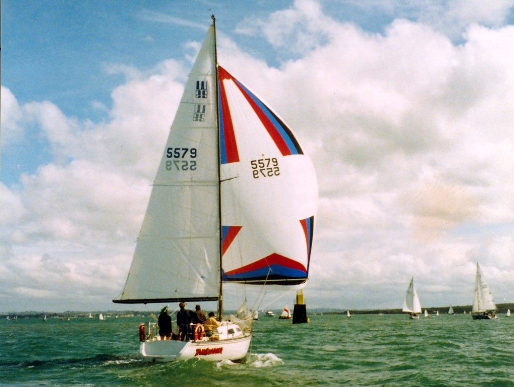Whiting 29 yacht Tailgunner