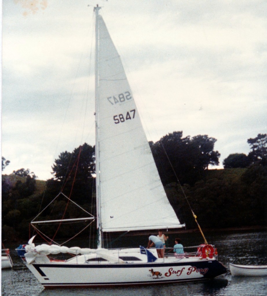 Whiting 29 yacht Surf Pony